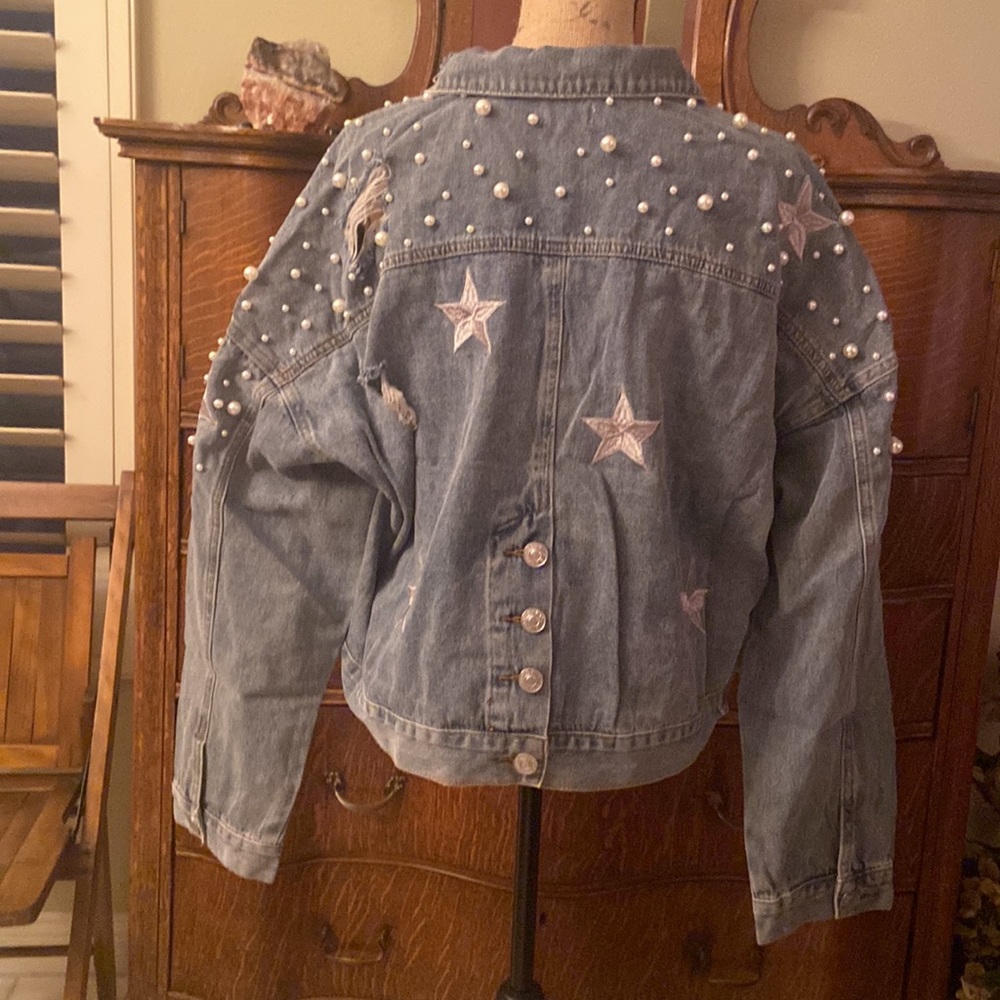POL Distressed and Embellished Jean Jacket - Picture 7 of 12